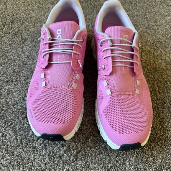 On Running Women's Pink Sneakers - Picture 2 of 7